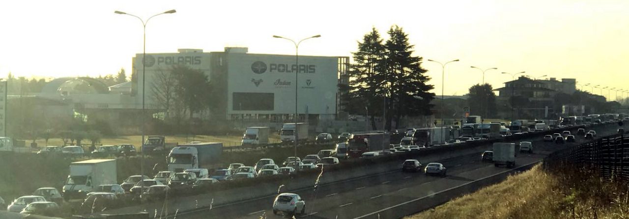Incubo in Valassina: 4 incidenti paralizzano il traffico SS36 ANCORA CHIUSA