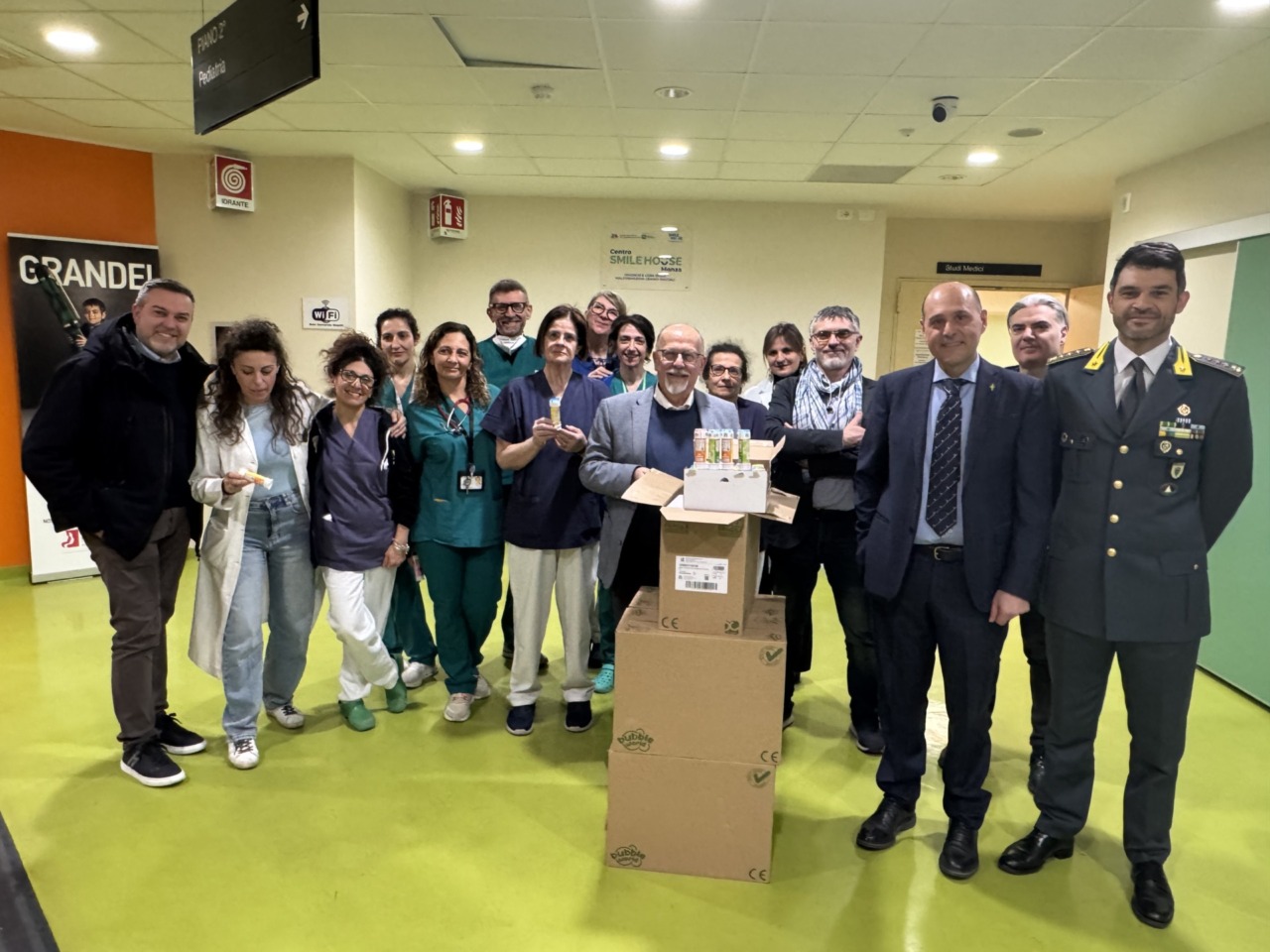 Bolle di sapone per i bambini in ospedale: il progetto ‘Sorridi bambino’ di A.Fi.Gi.