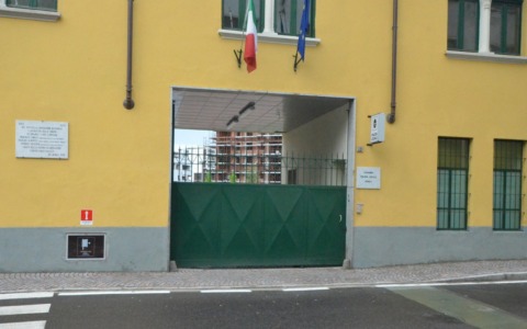 Fermato cittadino UE per violazione del divieto di espulsione