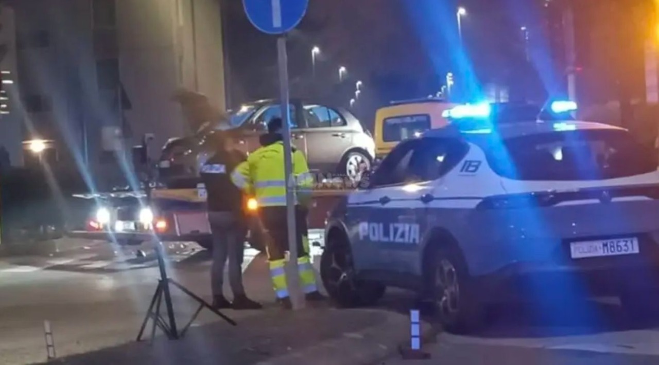 Fuga dalla Polizia: uomo si schianta e ferisce un bambino di 5 anni