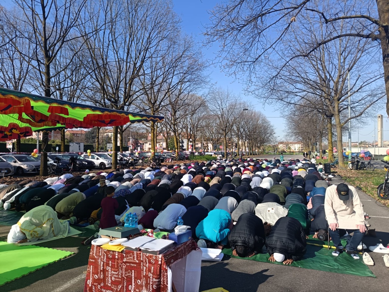 Monza, oltre 400 musulmani festeggiano l’Eid al-Fitr all’U-Power Stadium