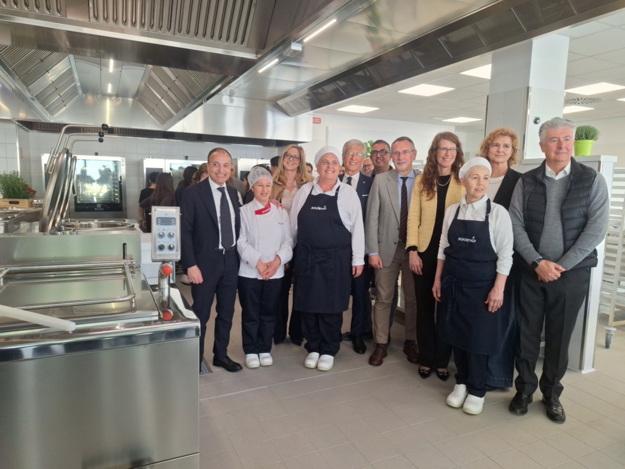 Inaugurato il nuovo centro cottura a Monza: 2.000 pasti al giorno per le scuole