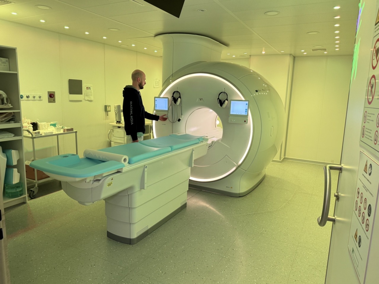 Presentata la nuova Risonanza Magnetica da 1,5 Tesla “elio-free”