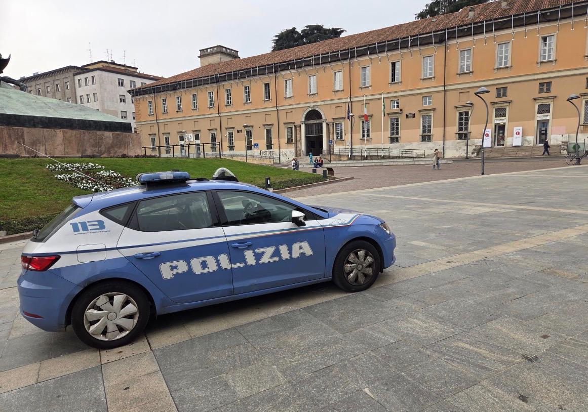 Un agente fuori servizio ferma un ladro di biciclette a Monza