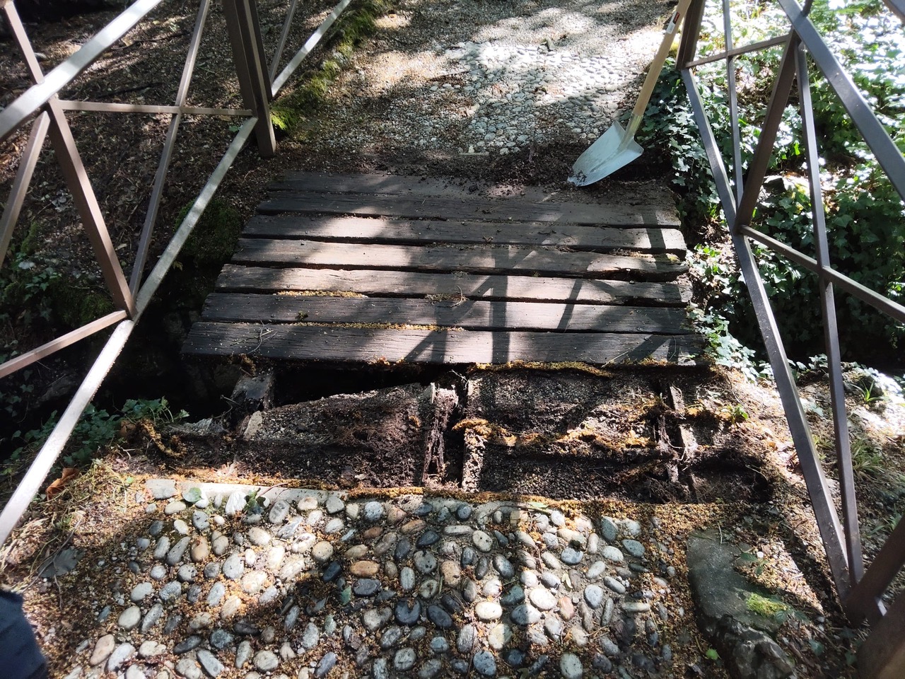 Interventi alla Villa Reale tra Laghetto dei Cigni e Valle dei Sospiri