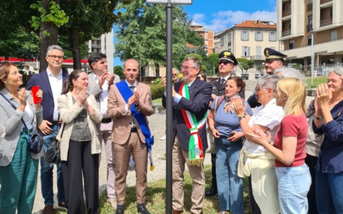 Intitolato alle “Madri Costituenti” il piazzale della stazione