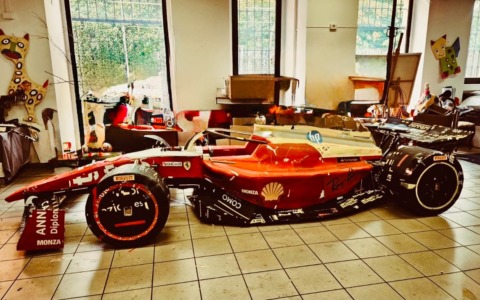 Formula Aut, la monoposto in cartapesta sorprende al Fuori GP